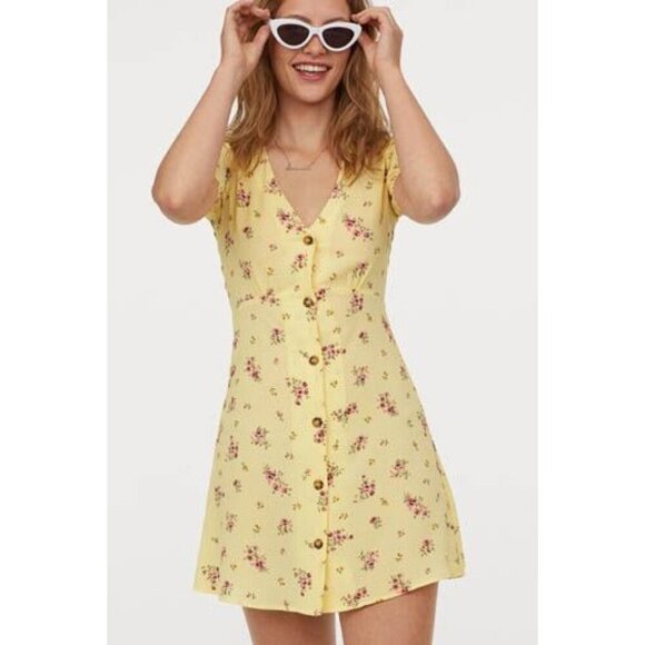 H&M Divided Yellow Floral Creped Mini Dress Cottagecore XS 2 - Picture 1 of 8